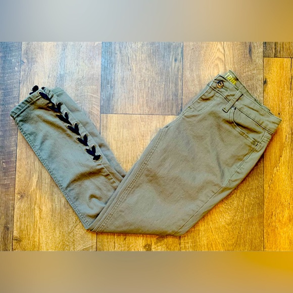 True Craft Women’s Jeans Size 3 - Picture 1 of 4